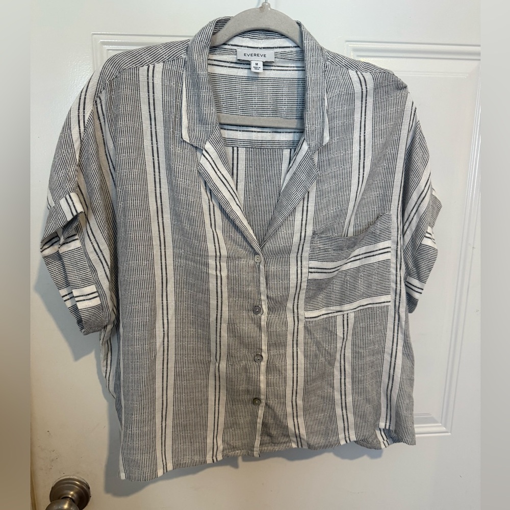 Evereve button down blouse